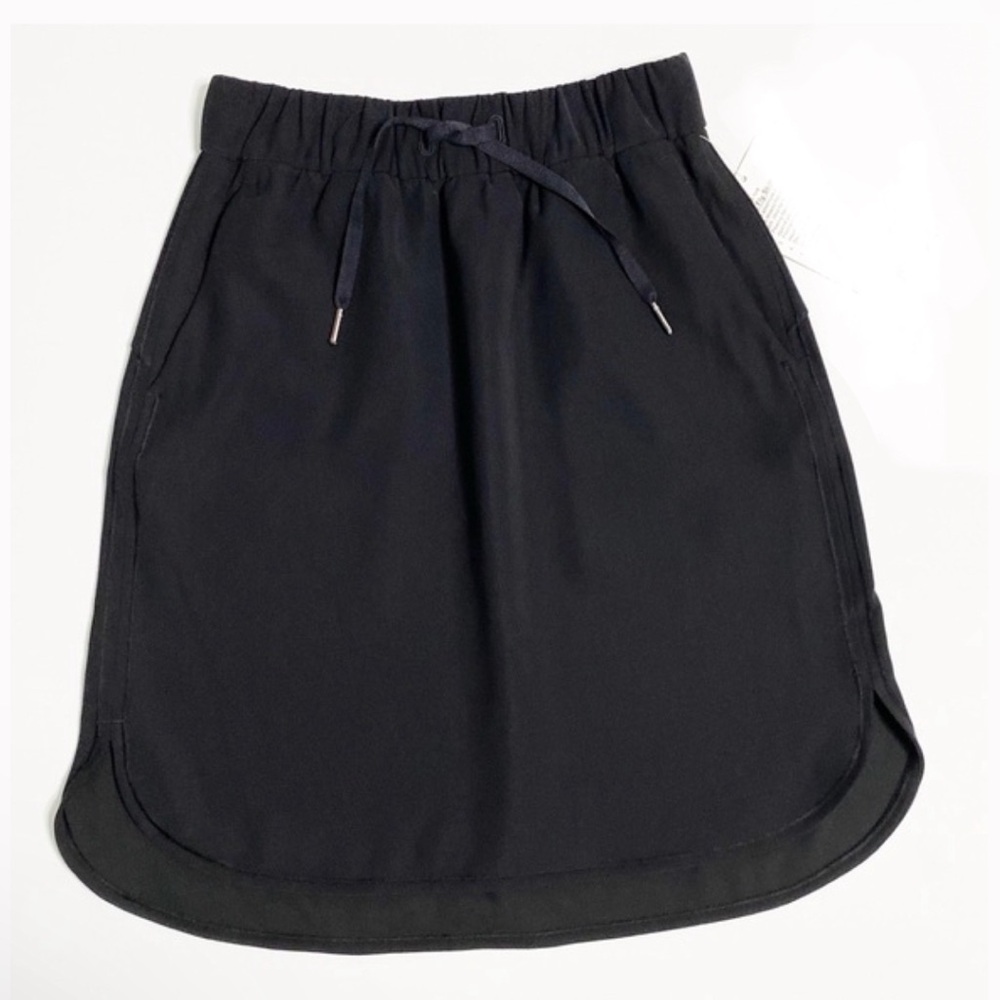 On the fly lululemon skirt